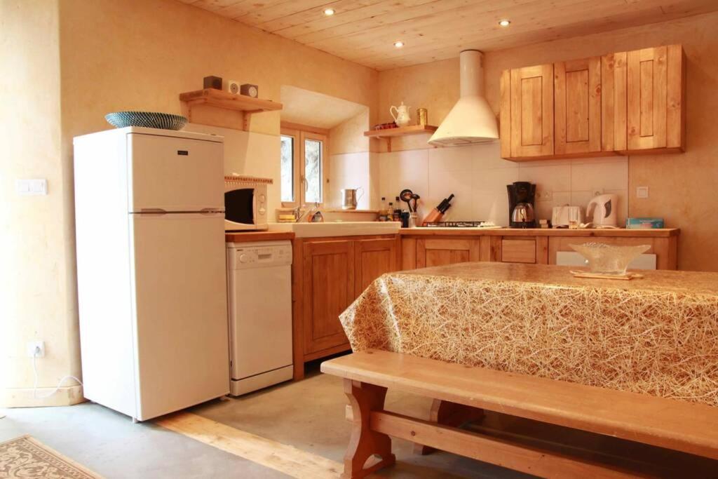 Chalet A La Montagne 10 Places 4 Chambres บอนเนวัล-ซัวร์-อาร์ค ภายนอก รูปภาพ
